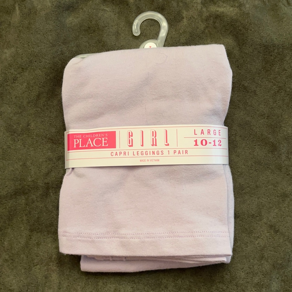 The Children’s Place- youth Capri leggings